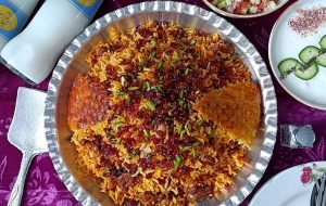 طرز تهیه‌ی شاه پلو مخلوط مجلسی