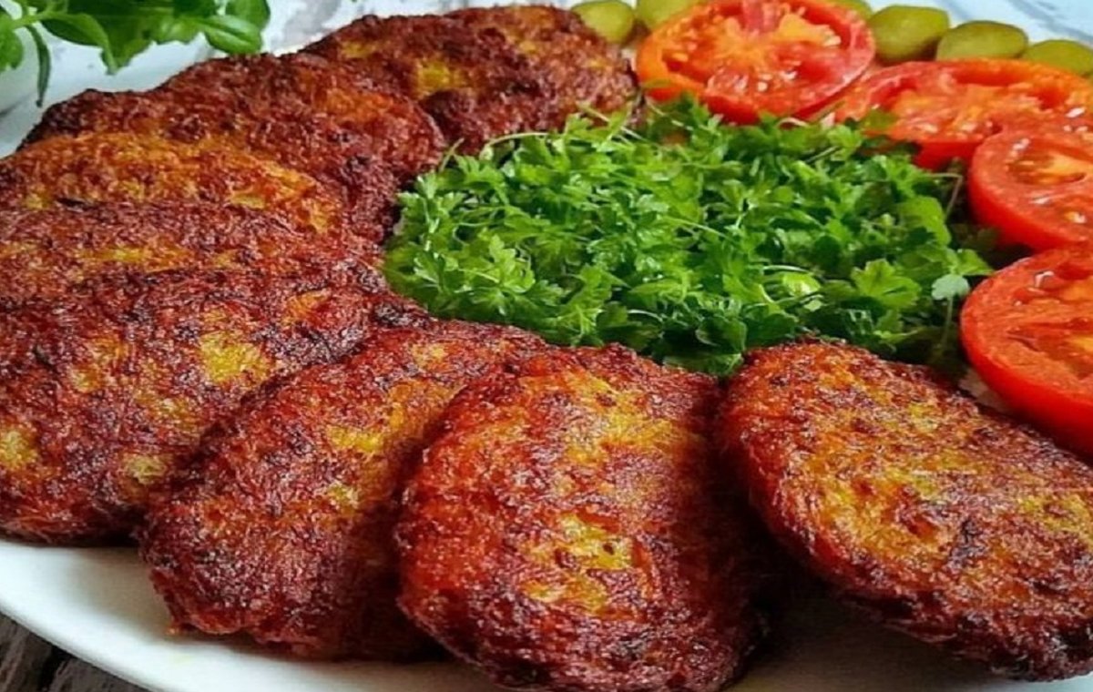 طرز تهیه کتلت سیب زمینی ساده