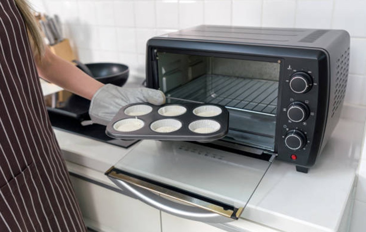 Baking muffins in a toaster oven