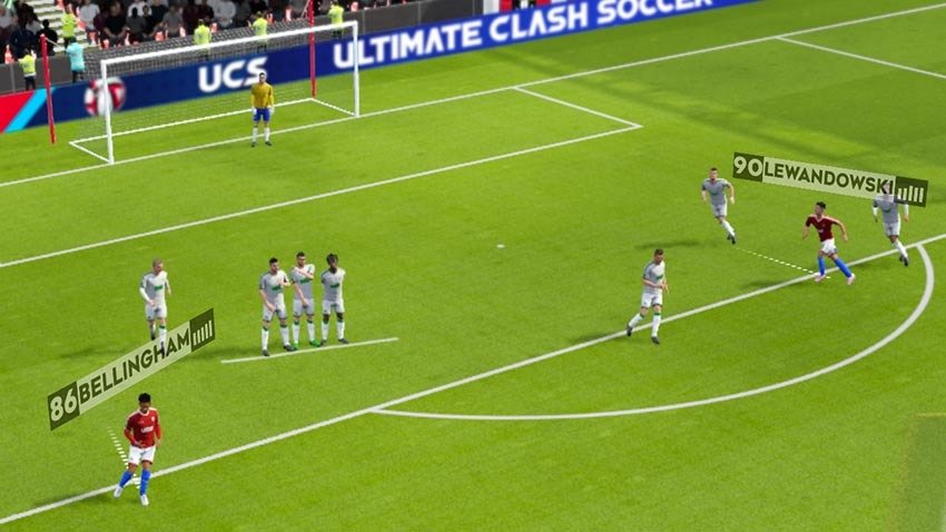 بازی Ultimate Clash Soccer