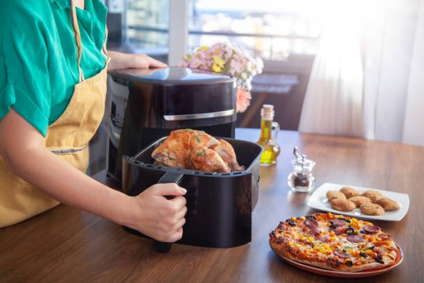 Preparing fried chicken in the air fryer