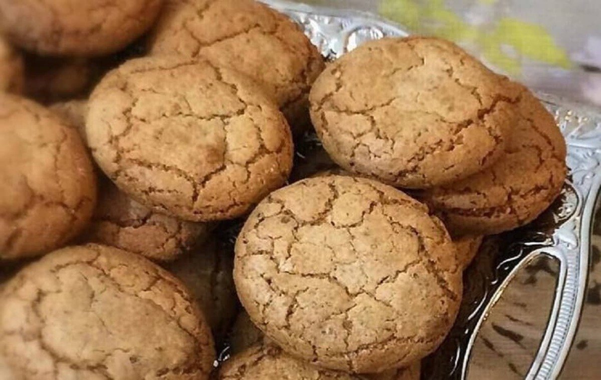 طرز تهیه شیرینی گردویی در منزل به روش قنادی