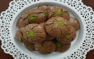 طرز تهیه‌ی شیرینی گردویی